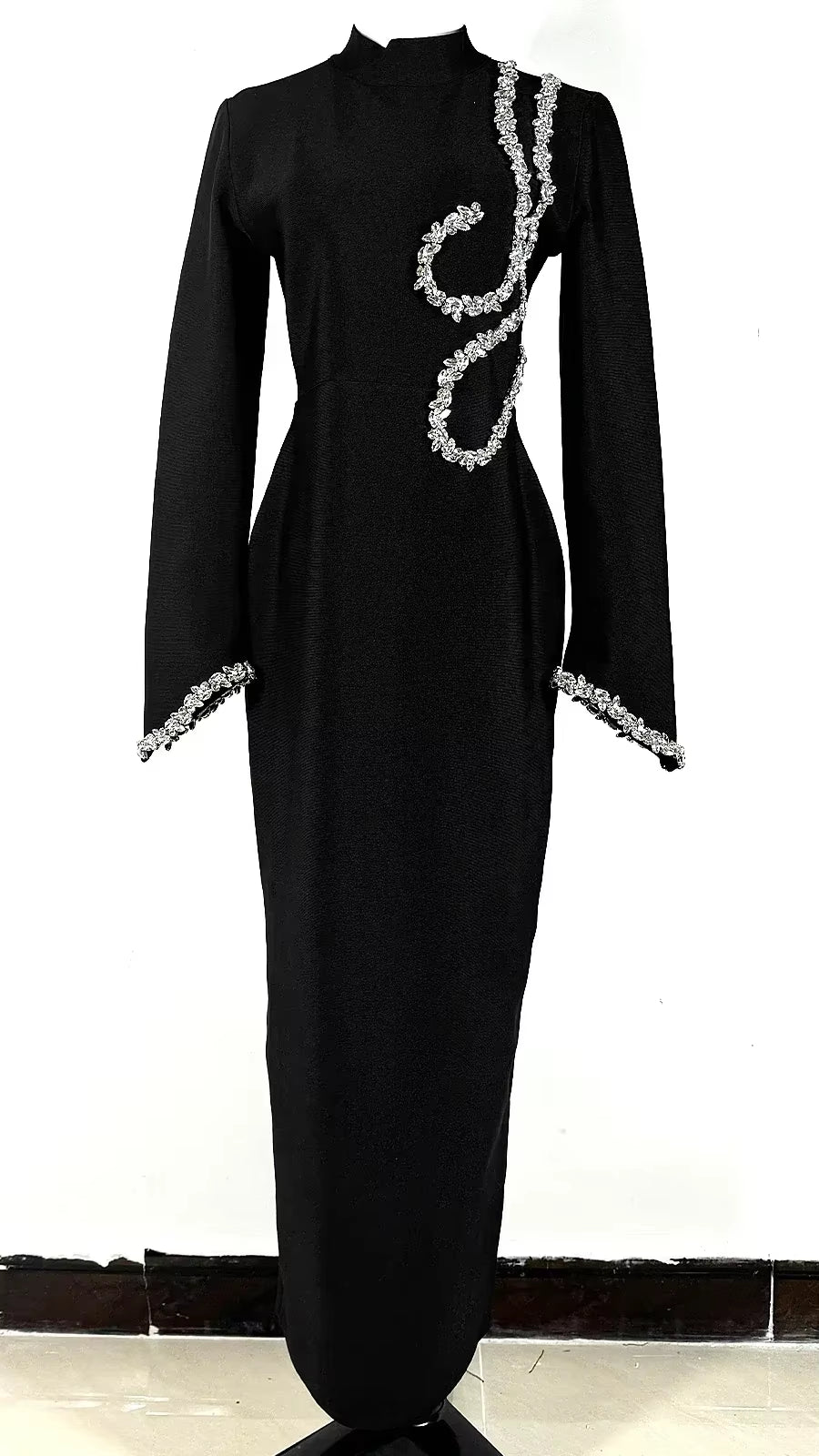 2025 New Black Slim and Slim Beaded Long Sleeve Bandage Dress Long Dress Maxi Dresses for Women